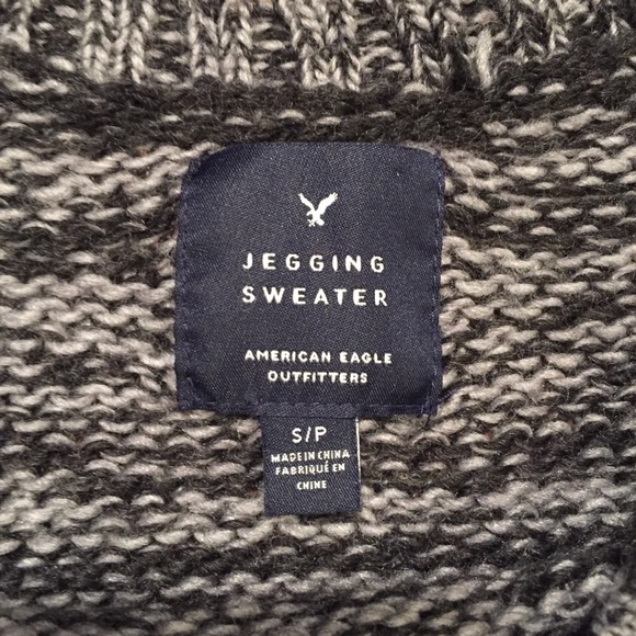 American Eagle Jegging Sweater - Picture 2 of 2